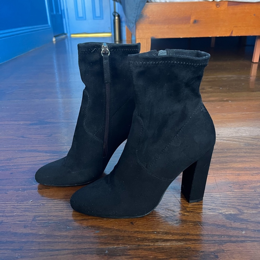 Steve Madden Suede Boot